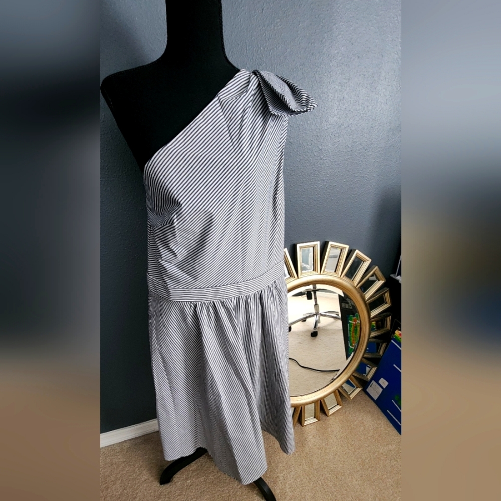 New York & Company one shoulder striped dress